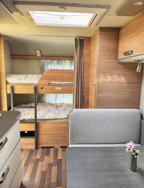 karavan7